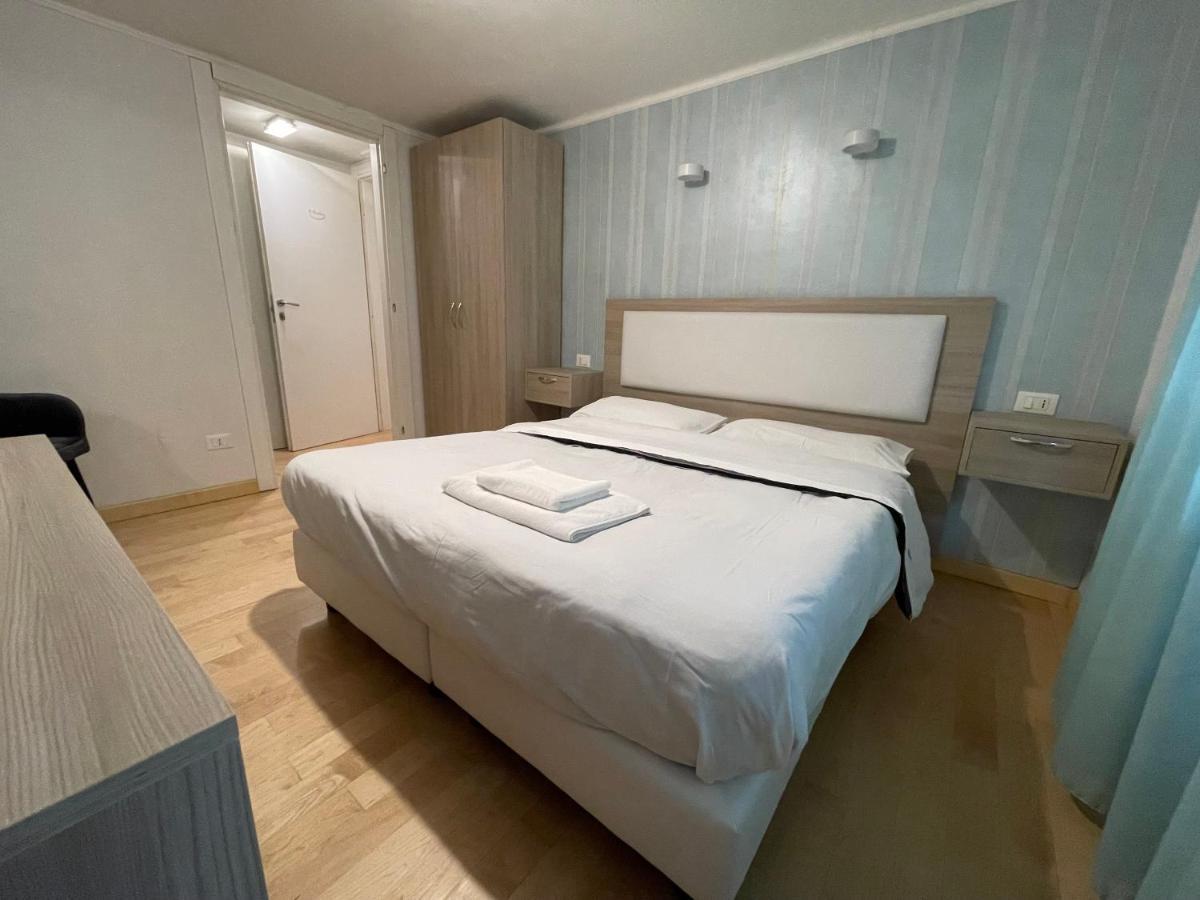 Luciano Laterani Guest House Rom Exterior foto