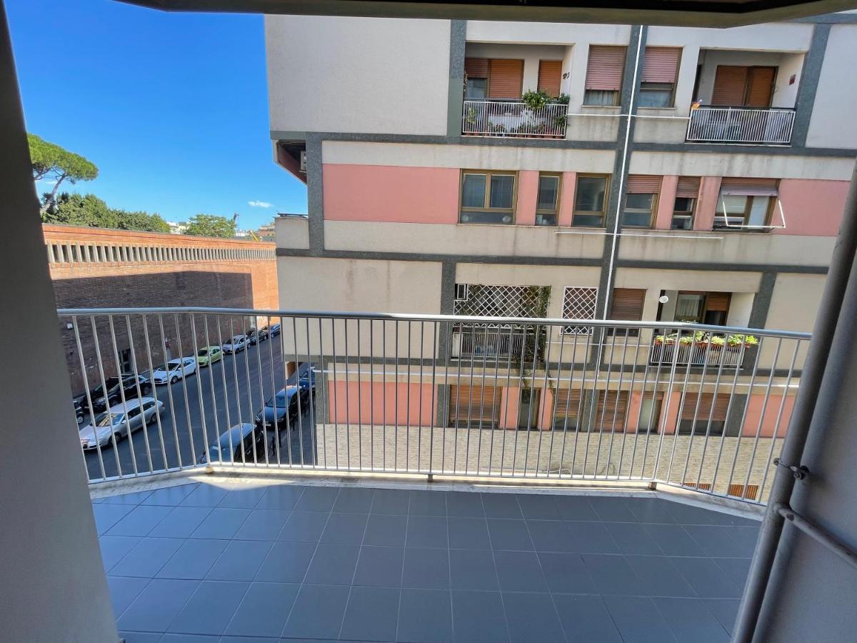 Luciano Laterani Guest House Rom Exterior foto